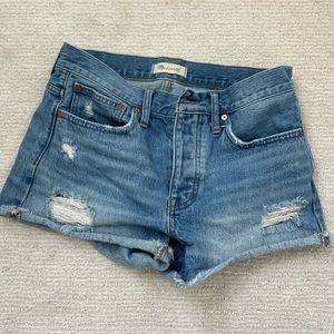 Madewell relaxed denim shorts … size 25 … excellent condition